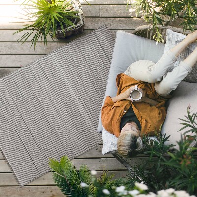 Teppich auf pvc Bambusholzmatte Im Boho-Stil