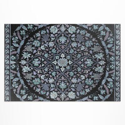Teppich auf pvc Mandala