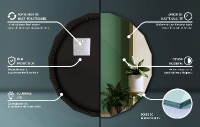 Spiegel in Polygonform mit LED-Beleuchtung