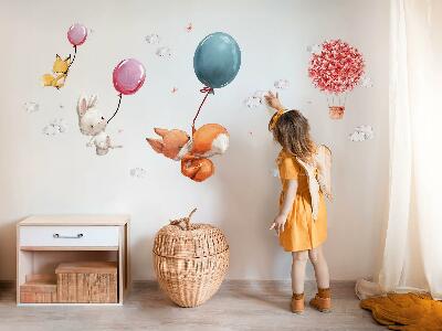 Wandaufkleber 60x76 Niedliche Tiere mit Luftballons am pastellfarbenen Himmel