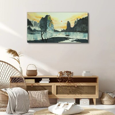 Foto auf leinwand Eine friedliche Landschaft mit einem Berg und einem Boot