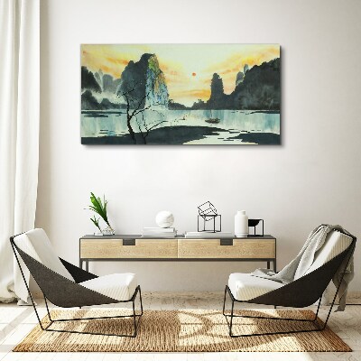 Foto auf leinwand Eine friedliche Landschaft mit einem Berg und einem Boot