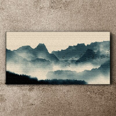 Foto auf leinwand Neblige Berglandschaft mit Vögeln