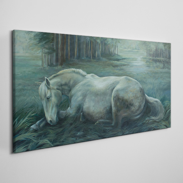 Bild auf leinwand Ein ruhiges Pferd in einer Waldlandschaft
