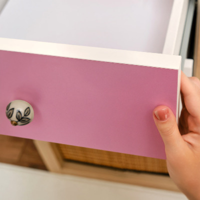 Folie für möbel Kühles Rosa