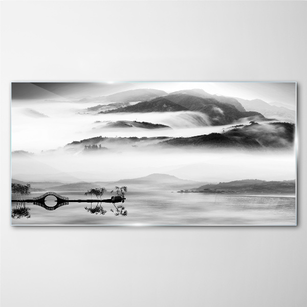 Glasbild Nebliges Bergpanorama