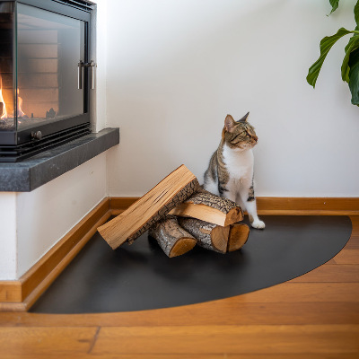 Vorlegeplatte für Kaminöfen aus Schwarzblech in Viertelkreisform