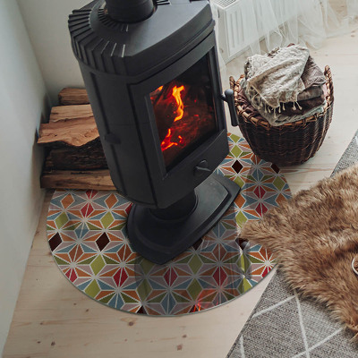 Runde Kamin Glasplatte Polygonale Muster in einem Raster