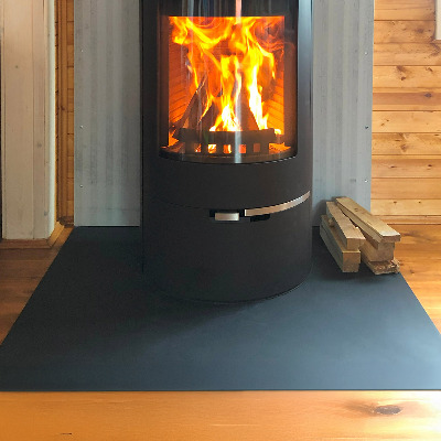 Vorlegeplatte aus Schwarzblech für Kaminöfen in rechteckiger Form