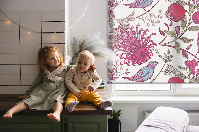 Fensterrollo innen Bunte Vögel zwischen Blumen