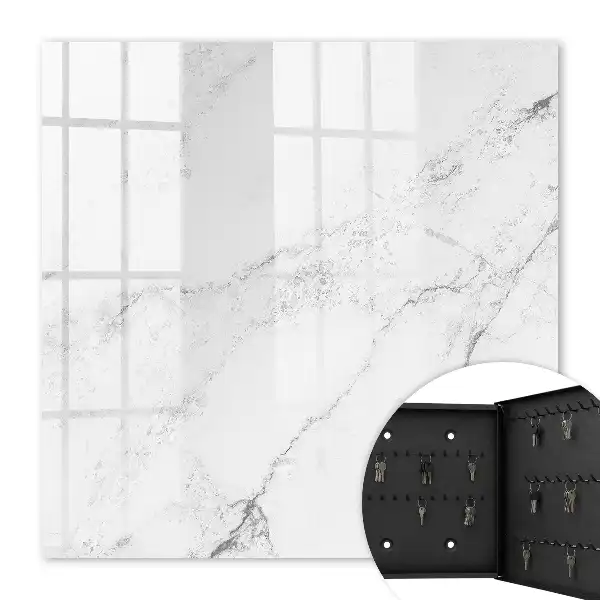 Graue Eleganz mit Mustern