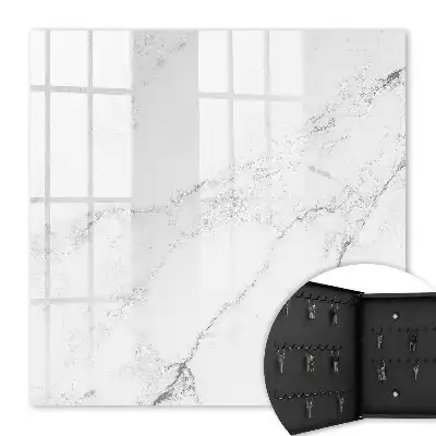 Graue Eleganz mit Mustern