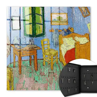 Gemütliches Zimmer mit Holzmöbeln