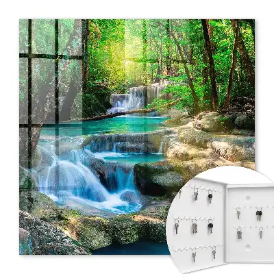 Paradiesische Oase im Dschungelgrün