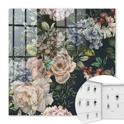 Blumenmuster auf dunklem Hintergrund