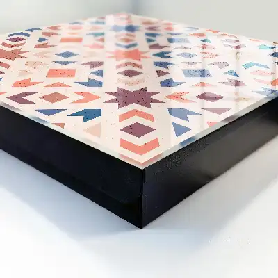Geometrisches Muster in warmen Farben