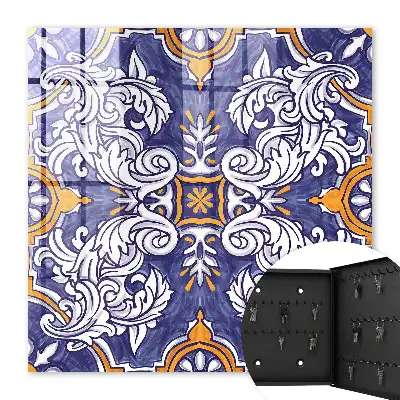 Pflanzenornament mit Motiven