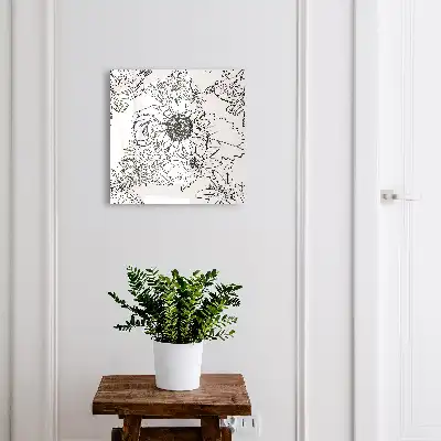 Strichzeichnungen von schwarz-weißen Blumen
