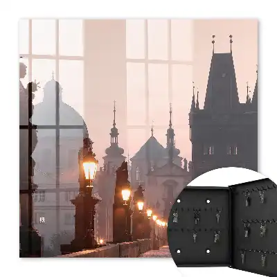 Historische Brücke bei Sonnenuntergang