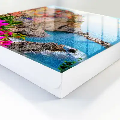 Eine farbenfrohe Bucht am Meer