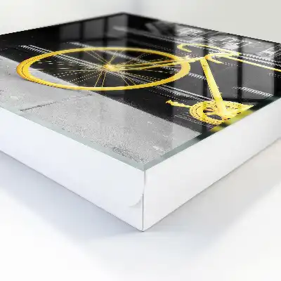 Gelbes Fahrrad vor schwarz-weißem Hintergrund