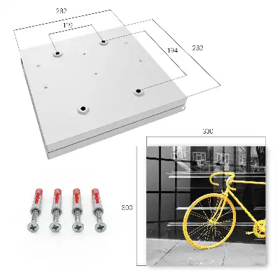 Gelbes Fahrrad vor schwarz-weißem Hintergrund