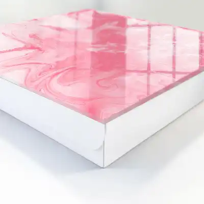 Der rosa Zephyr einer dynamischen Komposition