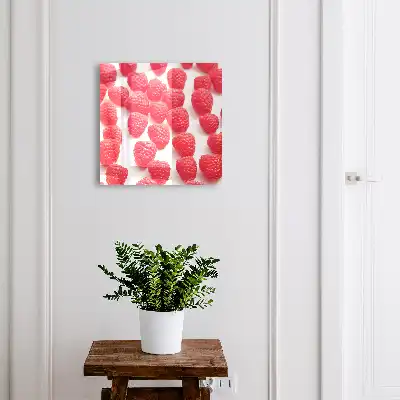 Rosa Himbeeren vor hellem Hintergrund