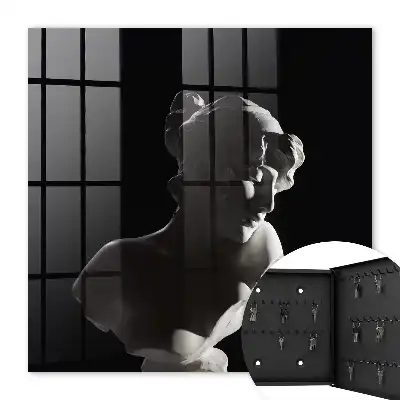 Subtile Skulptur aus Licht und Schatten