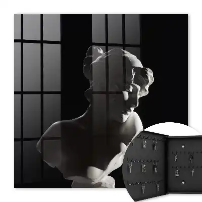Subtile Skulptur aus Licht und Schatten