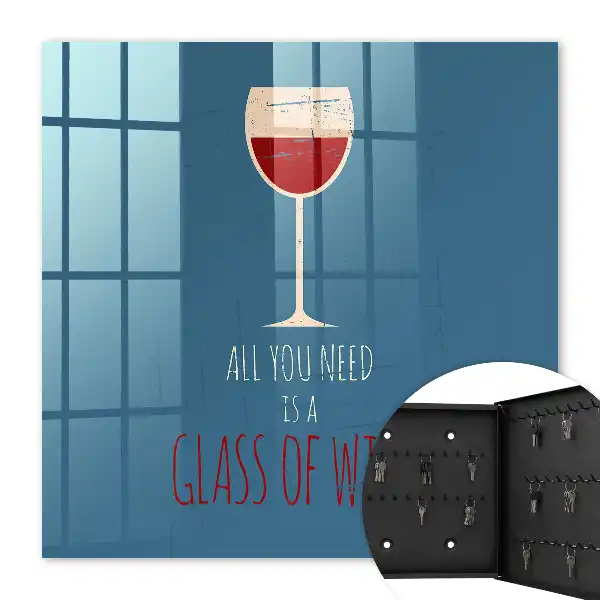 Glas Wein mit inspirierender Inschrift