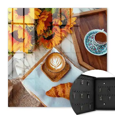 Morgenmomente Kaffee-Croissant