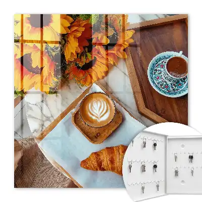 Morgenmomente Kaffee-Croissant