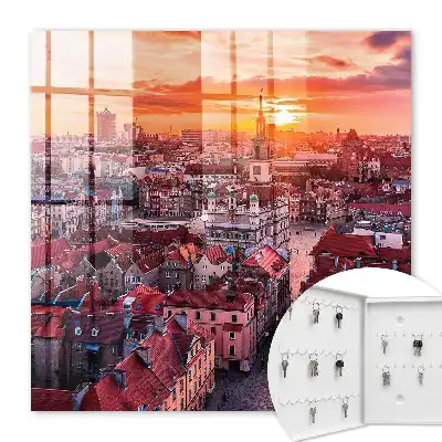 Sonnenuntergang über den Dächern historischer Gebäude