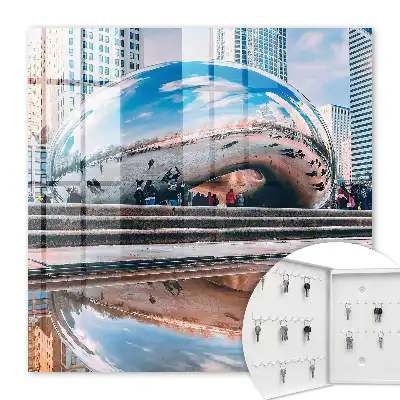 Eine urbane Spiegelung, die die Stadt widerspiegelt