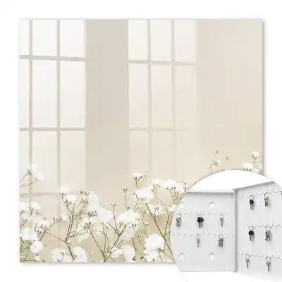 Blumen auf dezentem beigefarbenem Hintergrund