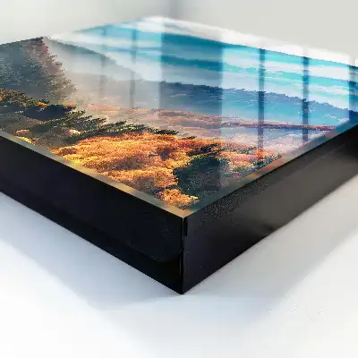 Eine Berglandschaft in atemberaubenden Farben