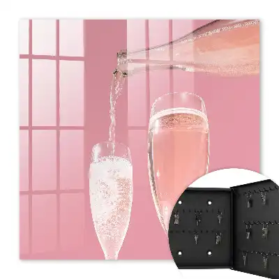 Champagnergläser mit rosa Hintergrund