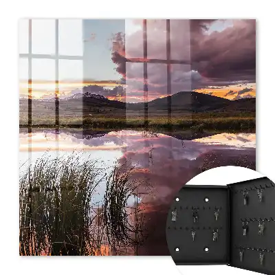 Sonnenuntergang über den Bergen