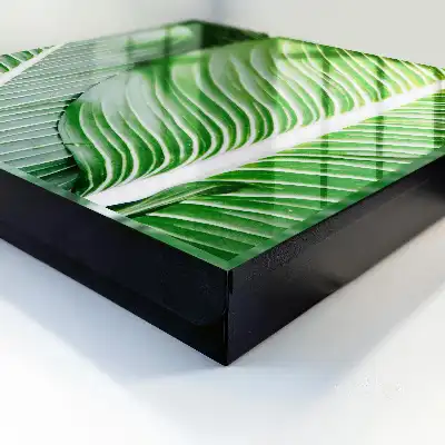Das Grün der Natur findet in Linien Ausdruck.