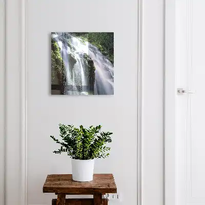 Grüner Wasserfall