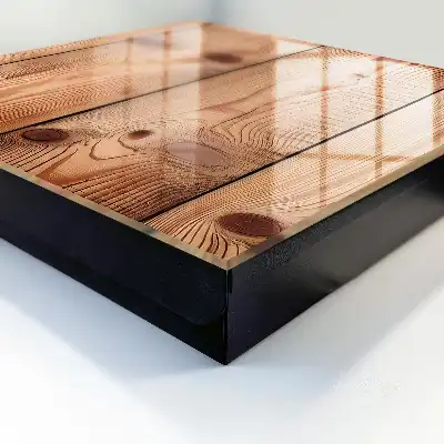 Produkt mit natürlicher Holzmaserung