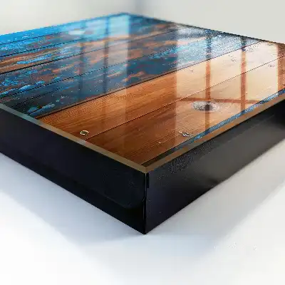 Holzstruktur mit blauer Farbe