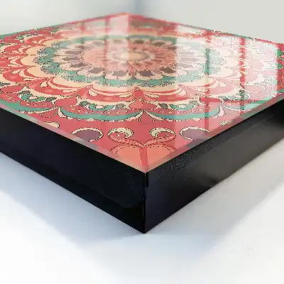 Farbenfrohes Mandala mit harmonischen Mustern