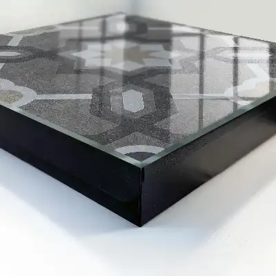 Geometrische Eleganz mit Symmetrie