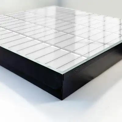 Subtile Paneelgeometrie