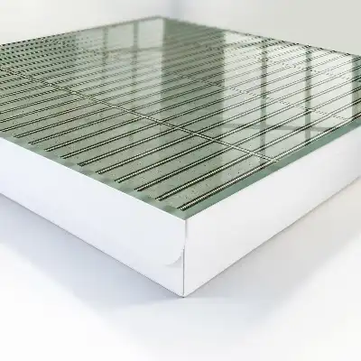 Fliesendesign mit grünem Muster