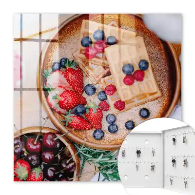Obstfrühstück auf einem Holzteller