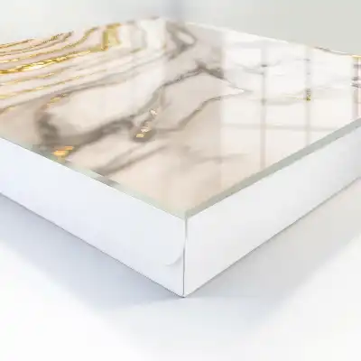 Marmoroptik mit gelben Adern