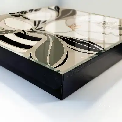 Floraler Minimalismus in Beige und Schwarz